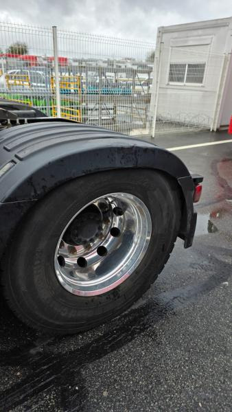 Tractor unit Volvo FH 500: picture 13