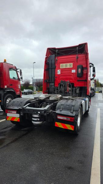 Tractor unit Volvo FH 500: picture 8