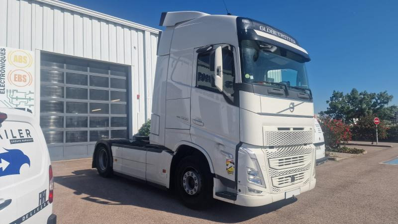 Tractor unit Volvo FH 500 Globetrotter: picture 1