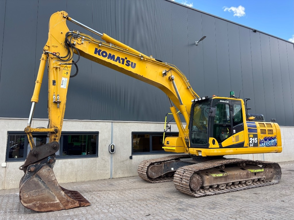 Komatsu HB 215LC-3 HB 215 - PC 210 - PC210LC-11 - Crawler excavator: picture 1 Komatsu HB 215LC-3 HB 215 - PC 210 - PC210LC-11 - Crawler excavator: picture 1