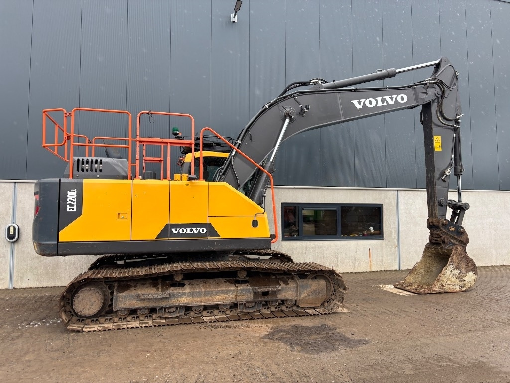 Volvo EC 220 E L - EC220EL - 220EL - Crawler excavator: picture 5 Volvo EC 220 E L - EC220EL - 220EL - Crawler excavator: picture 5