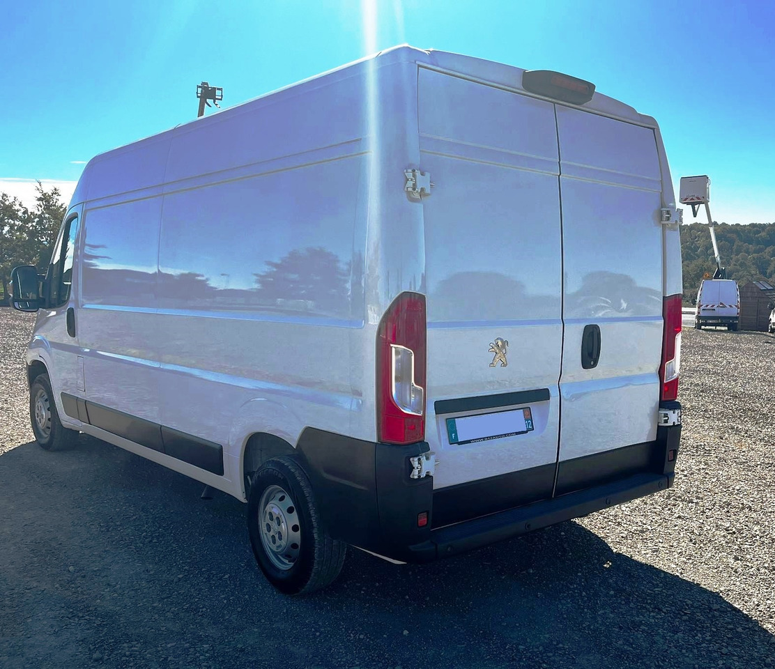 PEUGEOT Boxer III 2.2 HDI 120 L3H2 PREMIUM - Panel van: picture 3 PEUGEOT Boxer III 2.2 HDI 120 L3H2 PREMIUM - Panel van: picture 3