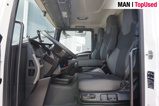 MAN TGM 15.290 4x2 BL CH - Dropside/ Flatbed truck: picture 2 MAN TGM 15.290 4x2 BL CH - Dropside/ Flatbed truck: picture 2