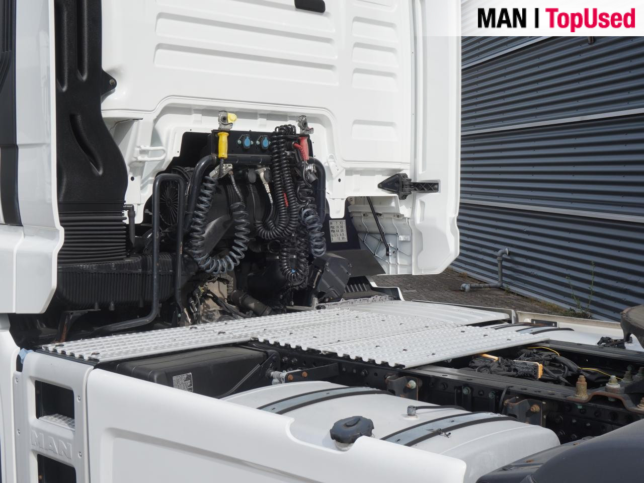 Tractor unit MAN TGX 18.510 4x2 BL SA: picture 15