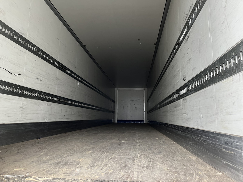 Krone DryLiner / Box / Huckepack / BPW Drum - Closed box semi-trailer: picture 3 Krone DryLiner / Box / Huckepack / BPW Drum - Closed box semi-trailer: picture 3