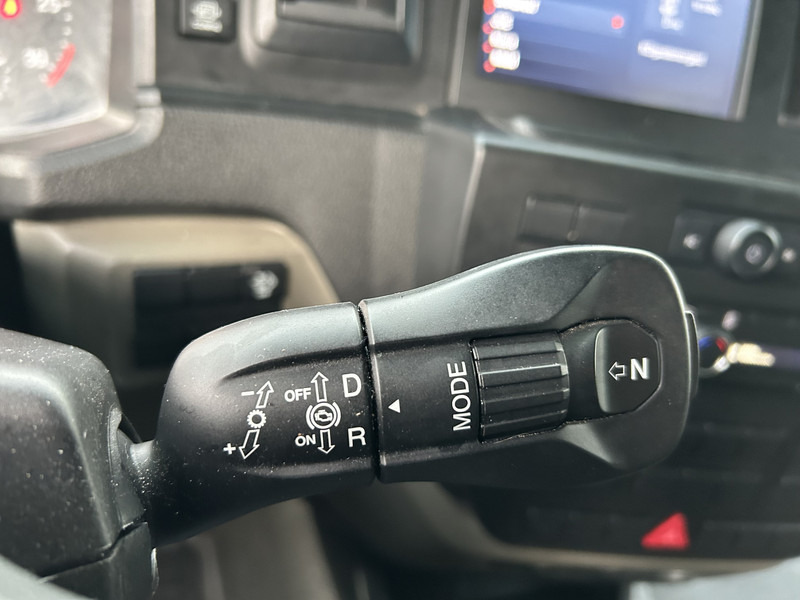 MAN TGM 18.250 / Carrier Koeler -30 gr / Chereau Frigobox / Laadklep / APK 06-26 - Refrigerator truck: picture 5 MAN TGM 18.250 / Carrier Koeler -30 gr / Chereau Frigobox / Laadklep / APK 06-26 - Refrigerator truck: picture 5