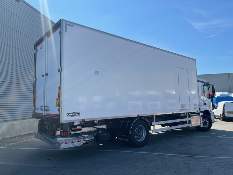 Mercedes-Benz Actros 2124 MULTITEMP / Carrier Koeler / Alleen Te Huur -> 013-7200971 - Refrigerator truck: picture 5 Mercedes-Benz Actros 2124 MULTITEMP / Carrier Koeler / Alleen Te Huur -> 013-7200971 - Refrigerator truck: picture 5