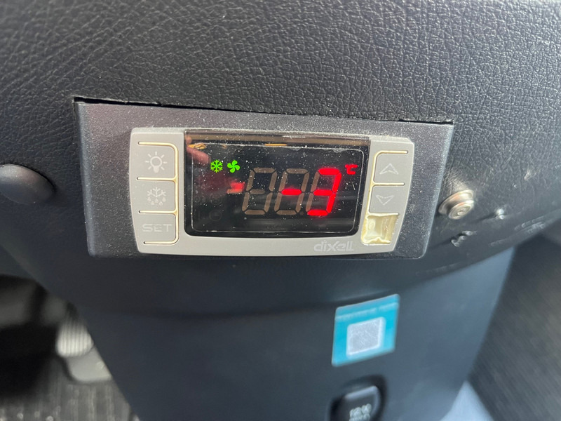 Mercedes-Benz Vito 114 CDI / L2H1 / Frigo / Gekoelde laadbak / APK-TUV 05-26 - Refrigerated van: picture 5 Mercedes-Benz Vito 114 CDI / L2H1 / Frigo / Gekoelde laadbak / APK-TUV 05-26 - Refrigerated van: picture 5