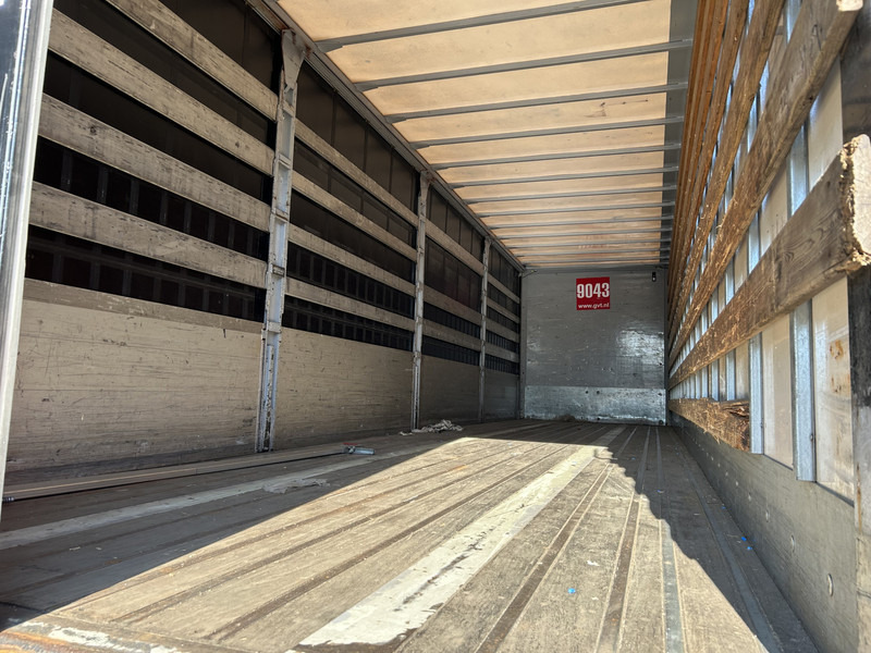 Renders ROC 12.10 / City / Box / Loadlift 2000 kg / NL Trailer - Closed box semi-trailer: picture 3 Renders ROC 12.10 / City / Box / Loadlift 2000 kg / NL Trailer - Closed box semi-trailer: picture 3