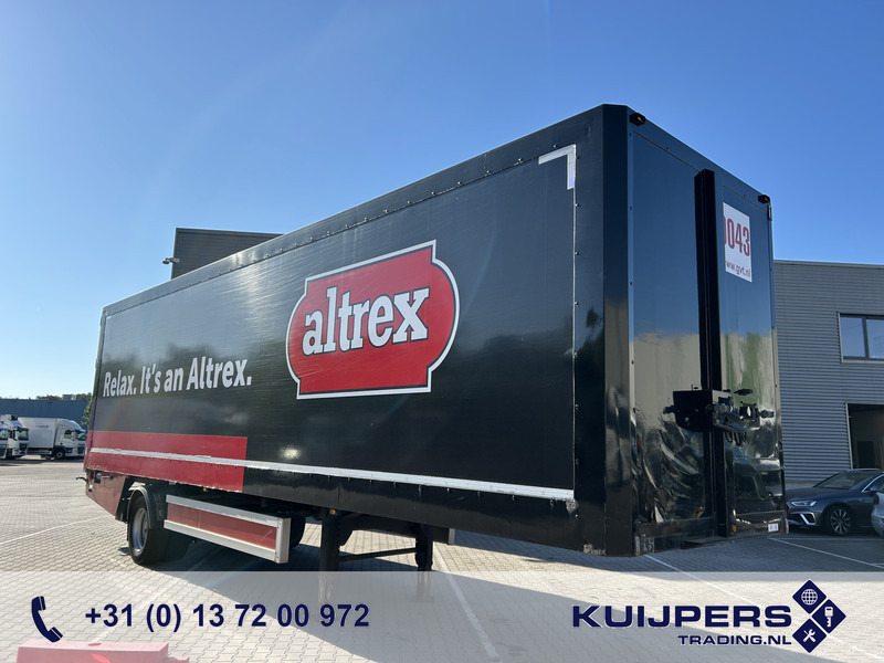 Renders ROC 12.10 / City / Box / Loadlift 2000 kg / NL Trailer - Closed box semi-trailer: picture 1 Renders ROC 12.10 / City / Box / Loadlift 2000 kg / NL Trailer - Closed box semi-trailer: picture 1