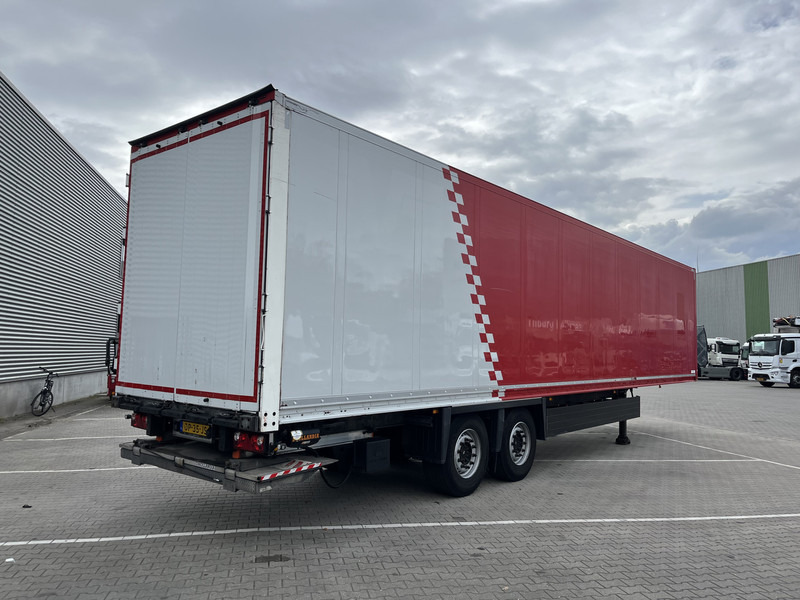 Schmitz Cargobull SCB S2 / Box Trailer / 2 axle / Loadlift / APK TUV 04-26 - Closed box semi-trailer: picture 2 Schmitz Cargobull SCB S2 / Box Trailer / 2 axle / Loadlift / APK TUV 04-26 - Closed box semi-trailer: picture 2