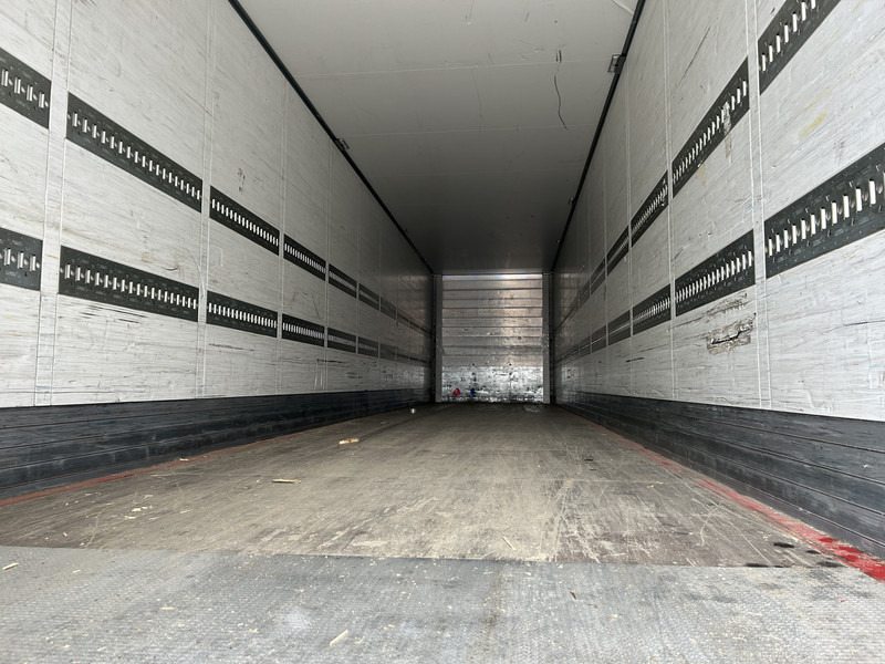 Schmitz Cargobull SCB S3B / Box Trailer / 2x Liftaxle / APK TUV 09-26 - Closed box semi-trailer: picture 3 Schmitz Cargobull SCB S3B / Box Trailer / 2x Liftaxle / APK TUV 09-26 - Closed box semi-trailer: picture 3