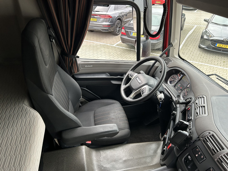 DAF CF 410 FT Space Cab / 717 dkm / Euro 6D / APK TUV 09-26 - Tractor unit: picture 3 DAF CF 410 FT Space Cab / 717 dkm / Euro 6D / APK TUV 09-26 - Tractor unit: picture 3