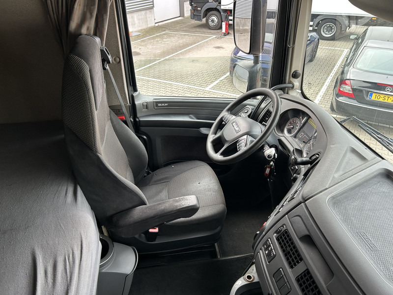 DAF XF 460 FT SSC / Retarder / 798 dkm / 2 Tanks / Stand Airco / Alcoa Wheels - Tractor unit: picture 3 DAF XF 460 FT SSC / Retarder / 798 dkm / 2 Tanks / Stand Airco / Alcoa Wheels - Tractor unit: picture 3