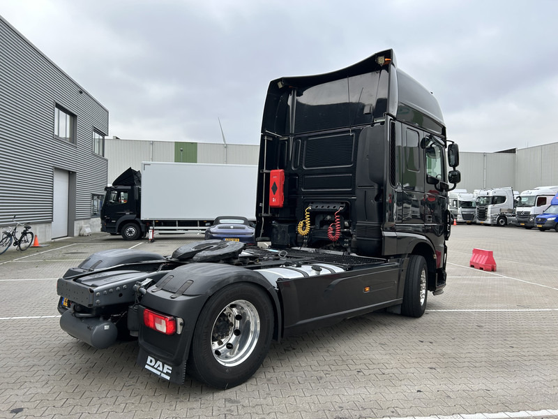 DAF XF 460 FT SSC / Retarder / 798 dkm / 2 Tanks / Stand Airco / Alcoa Wheels - Tractor unit: picture 2 DAF XF 460 FT SSC / Retarder / 798 dkm / 2 Tanks / Stand Airco / Alcoa Wheels - Tractor unit: picture 2