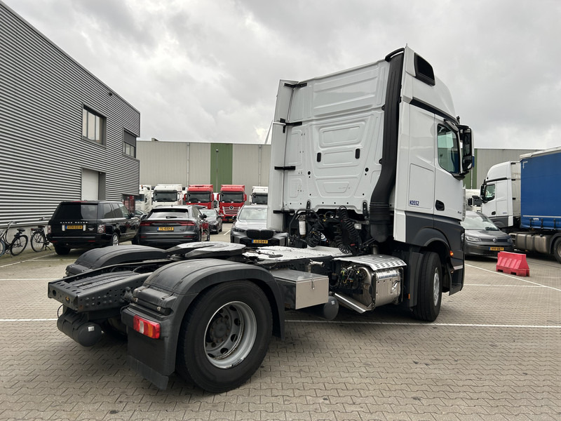 Mercedes-Benz Actros 1845 Gigaspace / Tacho V2 / Blower - PTO / Stand Airco / APK 04-26 - Tractor unit: picture 2 Mercedes-Benz Actros 1845 Gigaspace / Tacho V2 / Blower - PTO / Stand Airco / APK 04-26 - Tractor unit: picture 2
