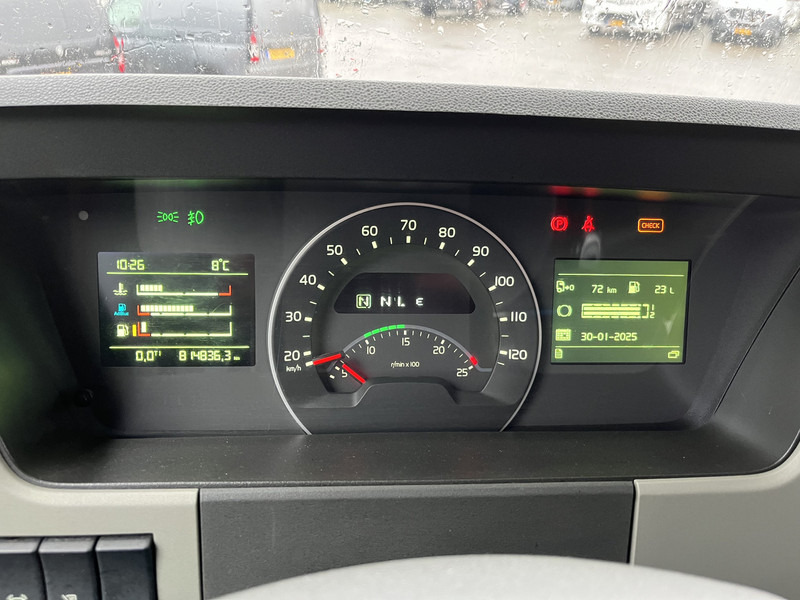 Volvo FM 410 Globetrotter / 814 dkm / VEB+ / Smart Tacho V2 / NL Truck - Tractor unit: picture 4 Volvo FM 410 Globetrotter / 814 dkm / VEB+ / Smart Tacho V2 / NL Truck - Tractor unit: picture 4