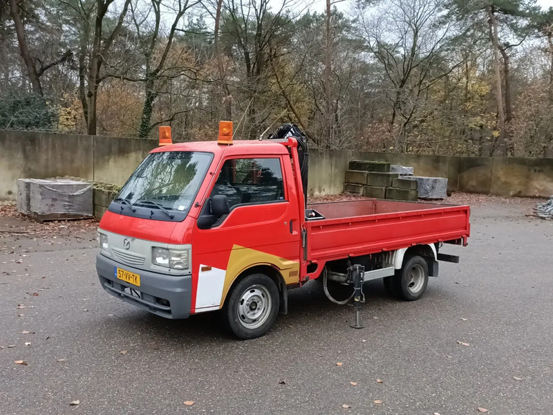 Mazda E2200 Pick-Up met laadkraan Hiab 008T - Dropside/ Flatbed trailer: picture 5 Mazda E2200 Pick-Up met laadkraan Hiab 008T - Dropside/ Flatbed trailer: picture 5