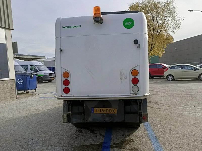 Ravo 540 - Road sweeper: picture 5 Ravo 540 - Road sweeper: picture 5