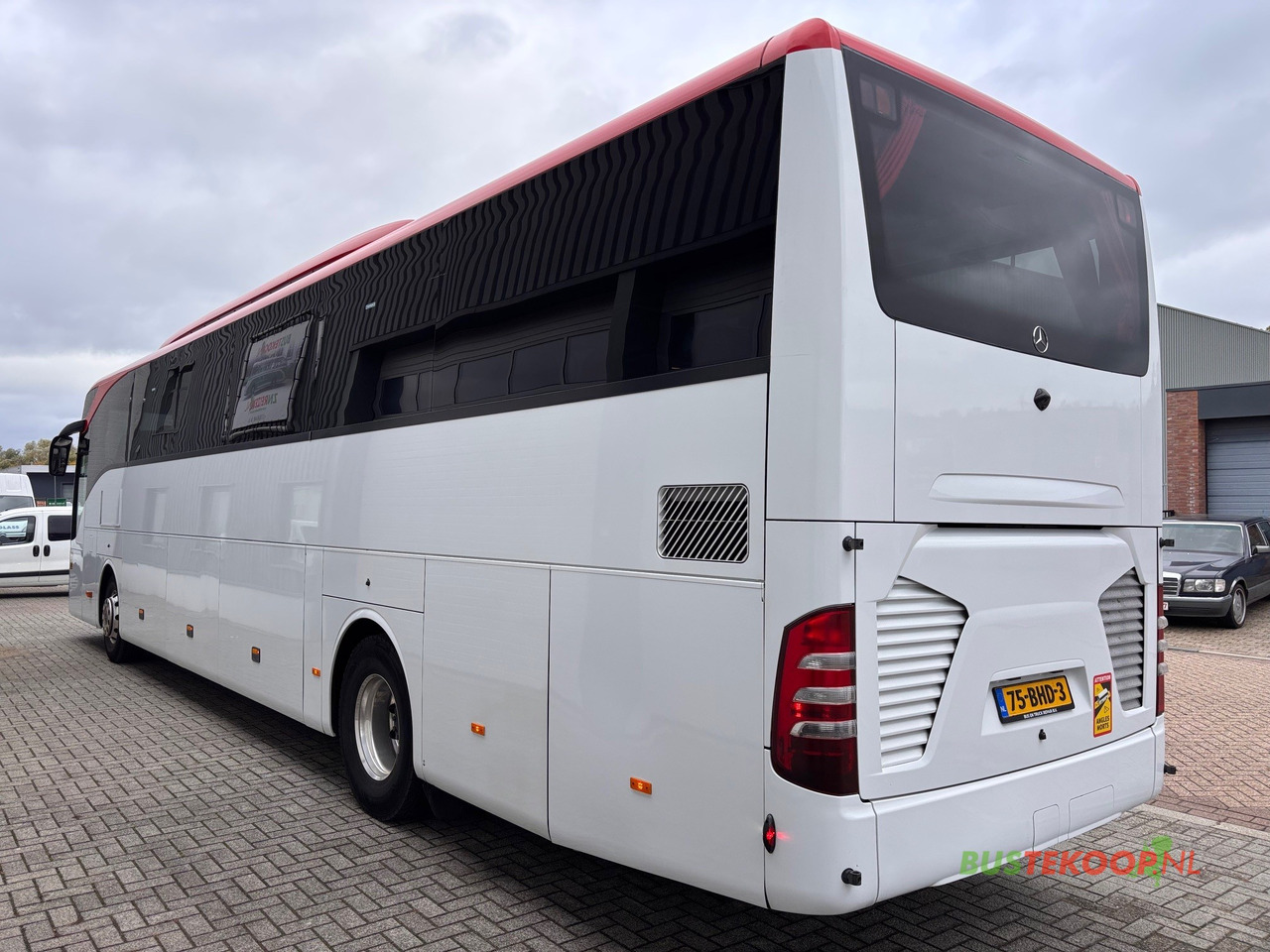 Mercedes TOURISMO RHD-M/2A - Coach: picture 4 Mercedes TOURISMO RHD-M/2A - Coach: picture 4