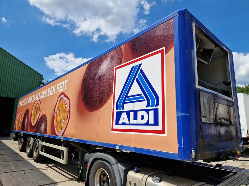 Ackermann VS-F24 / DHOLLANDIA 3000kg - Closed box semi-trailer: picture 2 Ackermann VS-F24 / DHOLLANDIA 3000kg - Closed box semi-trailer: picture 2