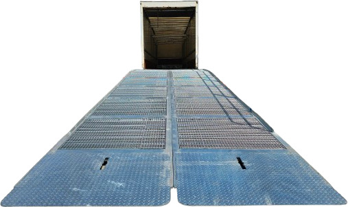 Large Mobile dock ramp, uncouplable AZ RAMP - KING VERSION, BIG FOOT L20 T-INOX - Loading ramp: picture 1 Large Mobile dock ramp, uncouplable AZ RAMP - KING VERSION, BIG FOOT L20 T-INOX - Loading ramp: picture 1