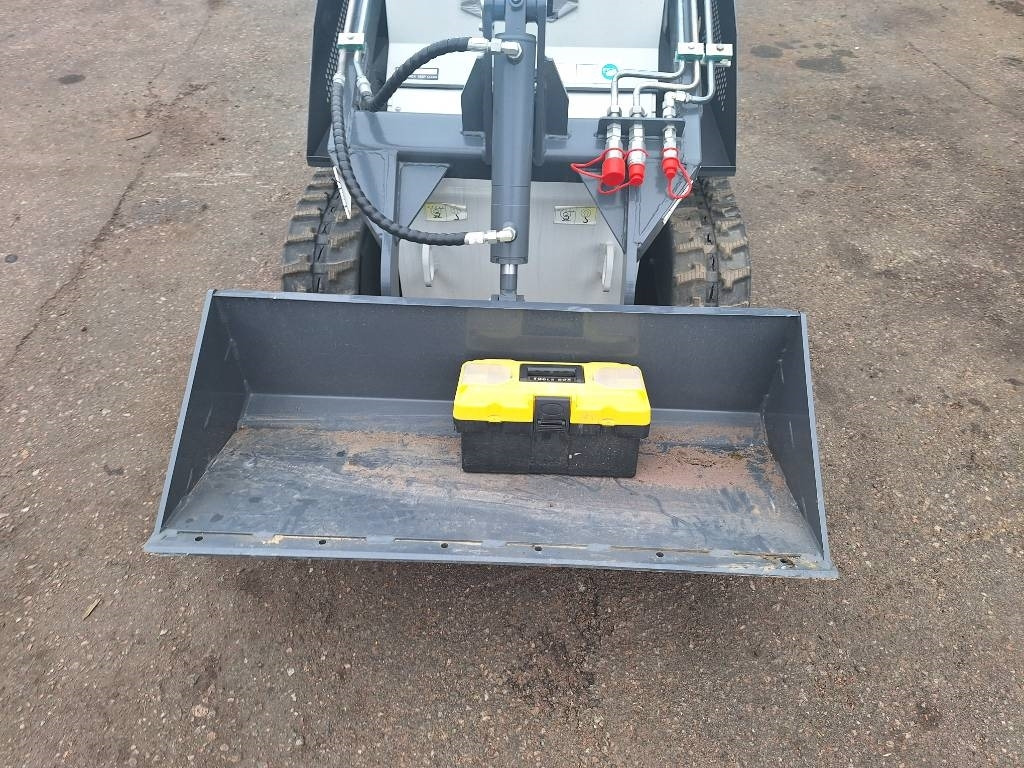 Crawler loader BTTL St25m-6: picture 11