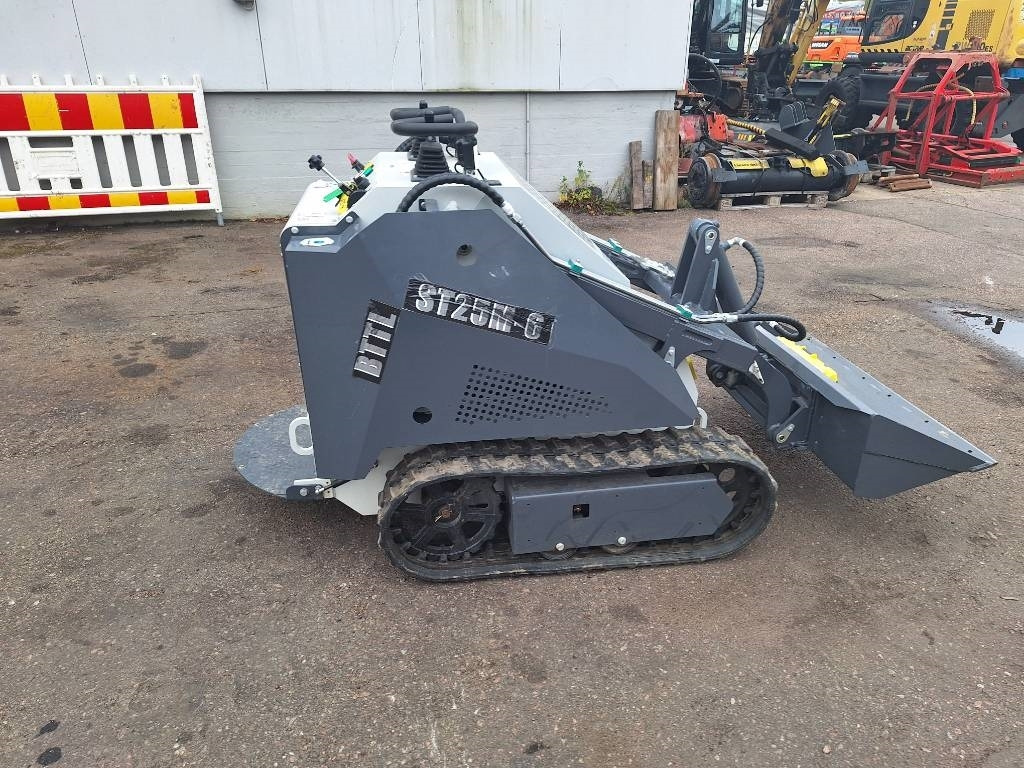 Crawler loader BTTL St25m-6: picture 22