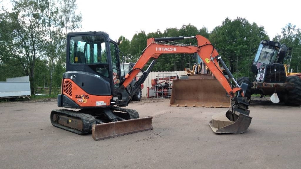 Hitachi ZX 29 U-3 CLR - Mini excavator: picture 2 Hitachi ZX 29 U-3 CLR - Mini excavator: picture 2