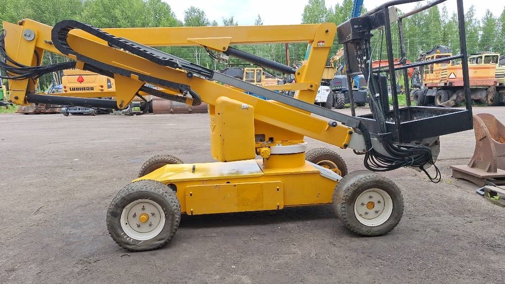 Niftylift HR 12 N E - Articulated boom: picture 1 Niftylift HR 12 N E - Articulated boom: picture 1
