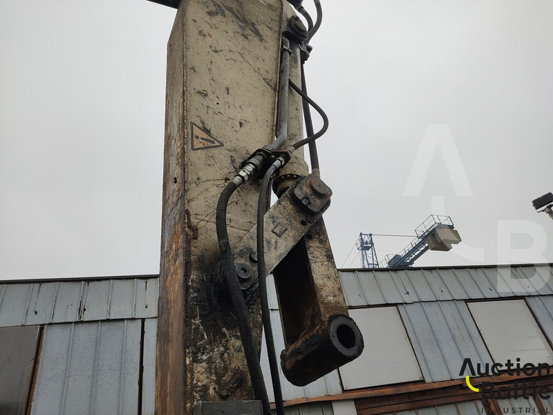 Crawler excavator Atlas-Terex TC210LC: picture 9