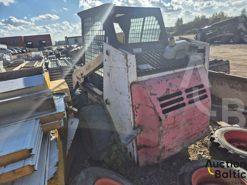 Bobcat 743 - Skid steer loader: picture 4 Bobcat 743 - Skid steer loader: picture 4