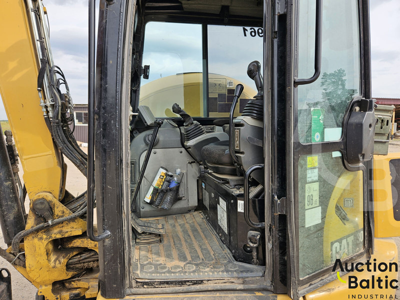 Caterpillar 305.5E2CR - Mini excavator: picture 5 Caterpillar 305.5E2CR - Mini excavator: picture 5