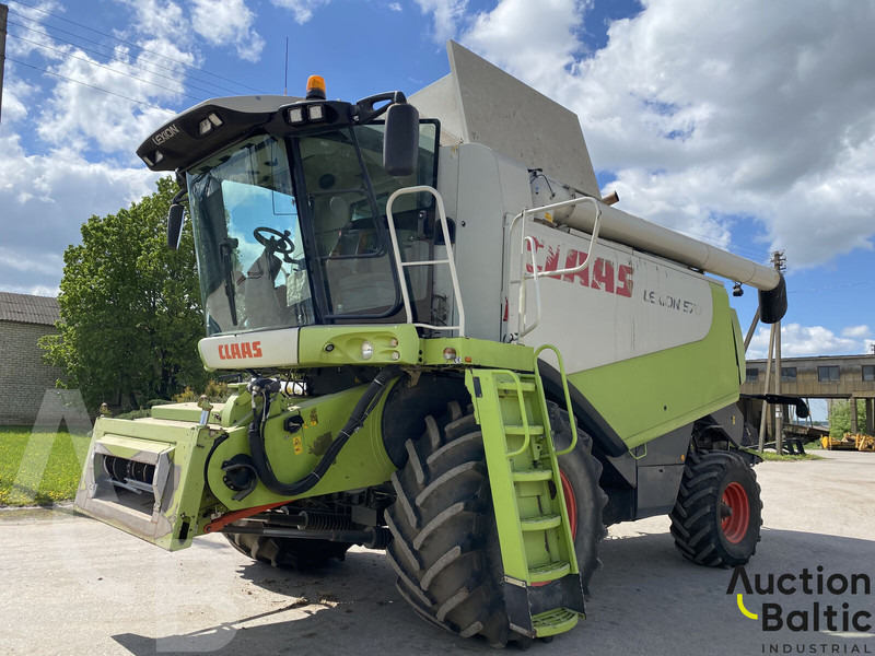 Claas Lexion 570 - Combine harvester: picture 2 Claas Lexion 570 - Combine harvester: picture 2