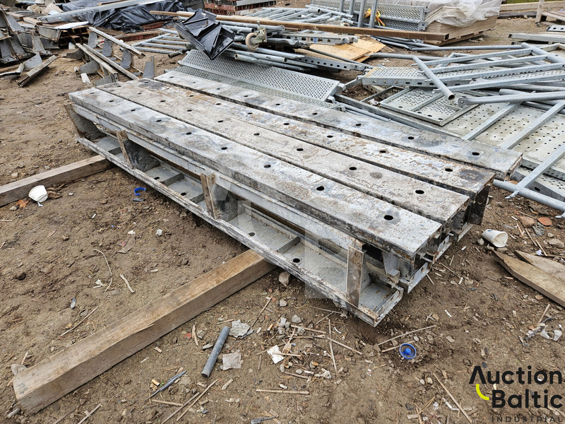 Concrete formwork - Construction machinery: picture 4 Concrete formwork - Construction machinery: picture 4