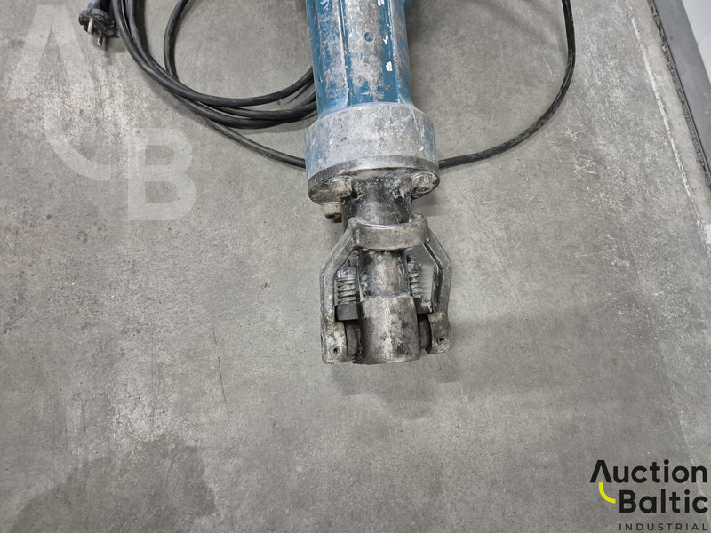 Makita HM1812 - Construction machinery: picture 4 Makita HM1812 - Construction machinery: picture 4