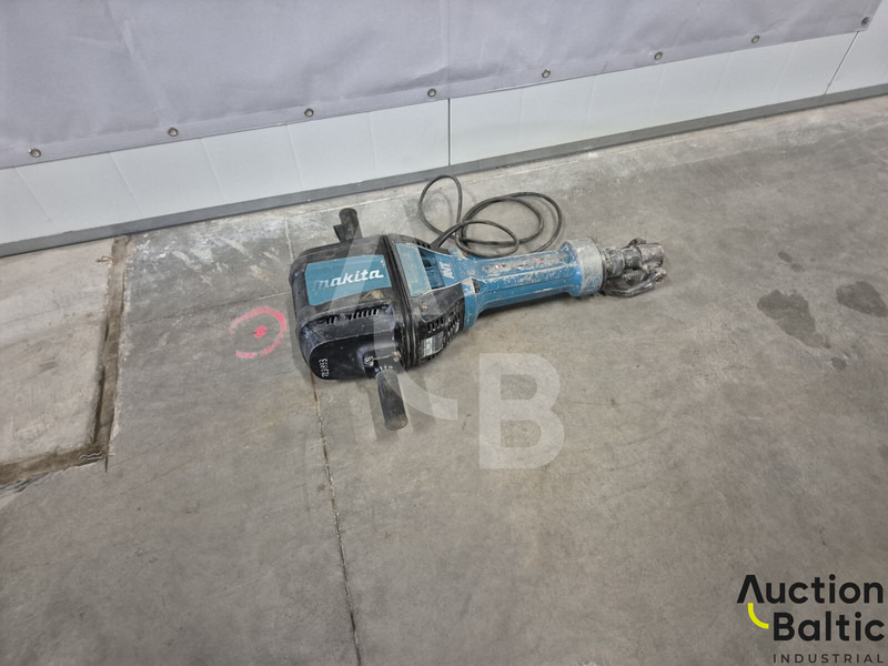 Makita HM1812 - Construction machinery: picture 2 Makita HM1812 - Construction machinery: picture 2