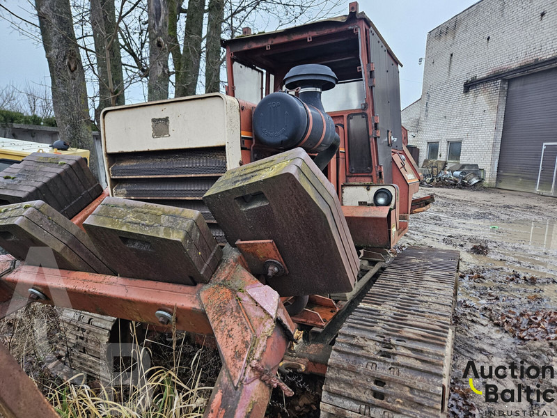 Ditch-Witch Ditch Witch HT 185 - Trencher: picture 4 Ditch-Witch Ditch Witch HT 185 - Trencher: picture 4