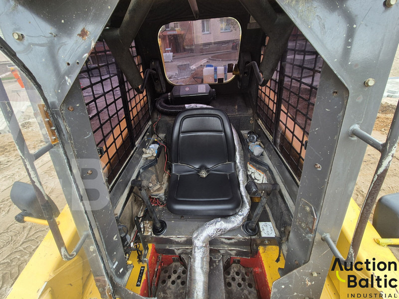 Gehl 5635 DXT 2 - Skid steer loader: picture 5 Gehl 5635 DXT 2 - Skid steer loader: picture 5