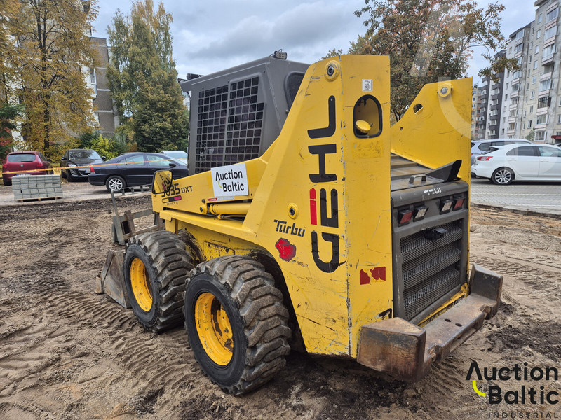 Gehl 5635 DXT 2 - Skid steer loader: picture 4 Gehl 5635 DXT 2 - Skid steer loader: picture 4