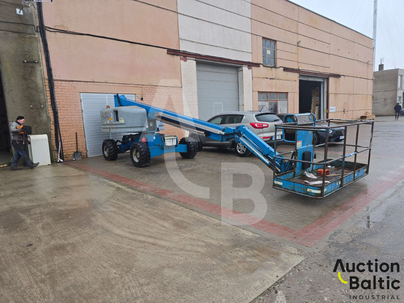 Genie S 45 - Articulated boom: picture 1 Genie S 45 - Articulated boom: picture 1