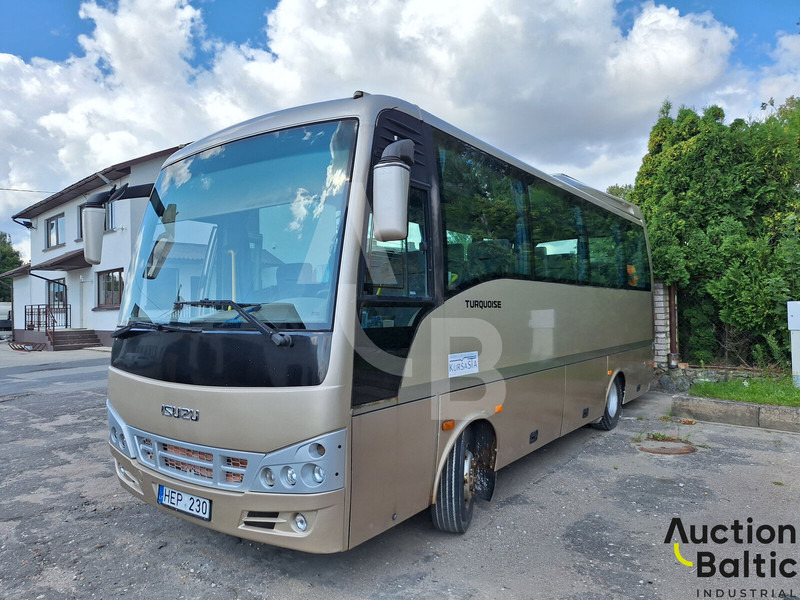 Isuzu Turquoise - Minibus, Passenger van: picture 2 Isuzu Turquoise - Minibus, Passenger van: picture 2