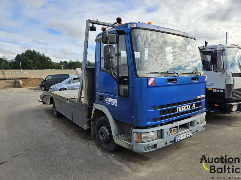 Iveco 75E14 - Tow truck: picture 2 Iveco 75E14 - Tow truck: picture 2