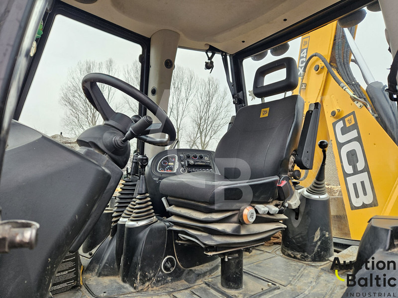 Backhoe loader JCB 4 CX: picture 14