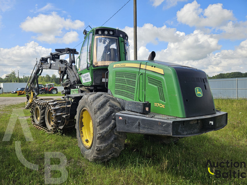 John Deere 1170 E - Harvester: picture 3 John Deere 1170 E - Harvester: picture 3