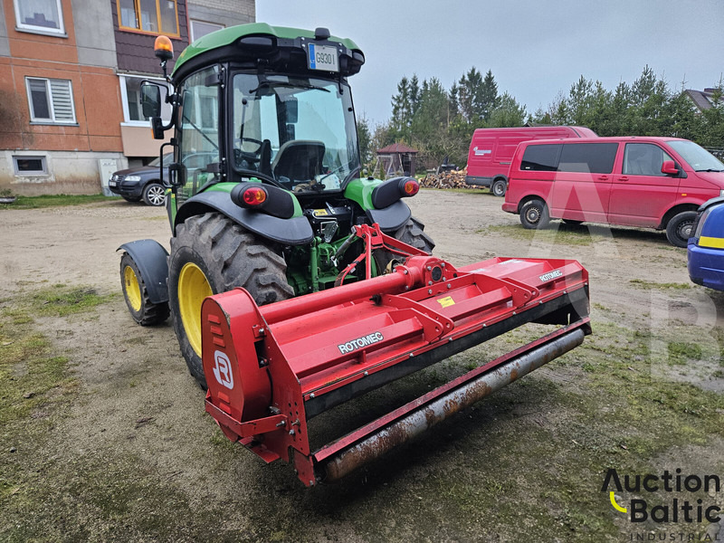 John Deere 4066 R - Farm tractor: picture 2 John Deere 4066 R - Farm tractor: picture 2
