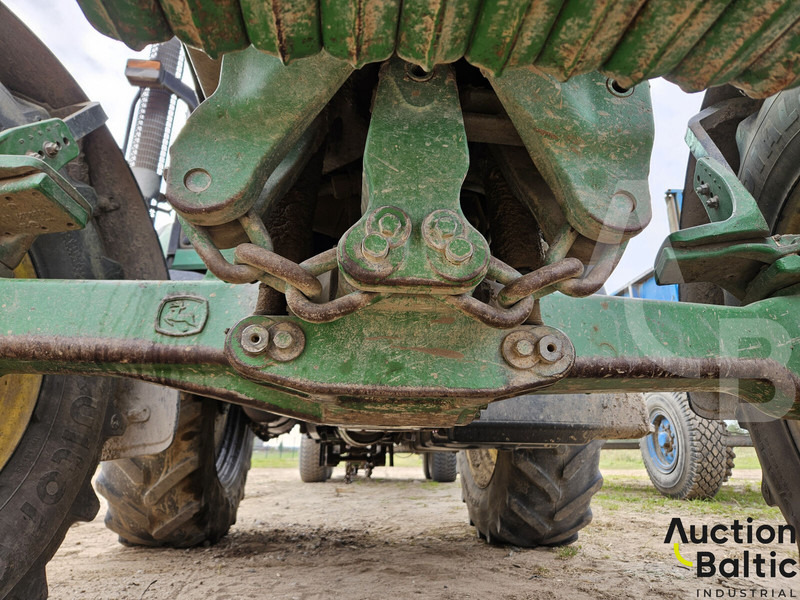 Farm tractor John Deere 6430: picture 13