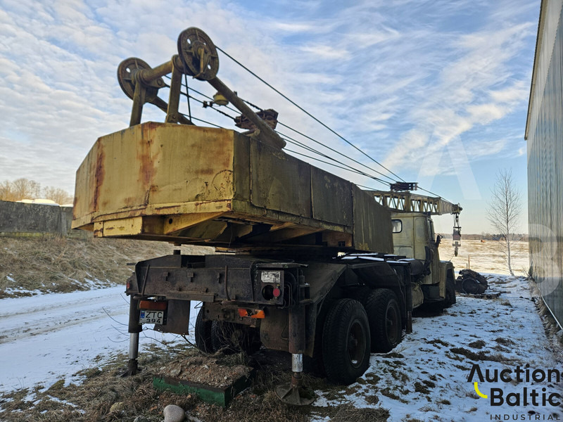 KRAZ 25 KC4562 - All terrain crane: picture 4 KRAZ 25 KC4562 - All terrain crane: picture 4