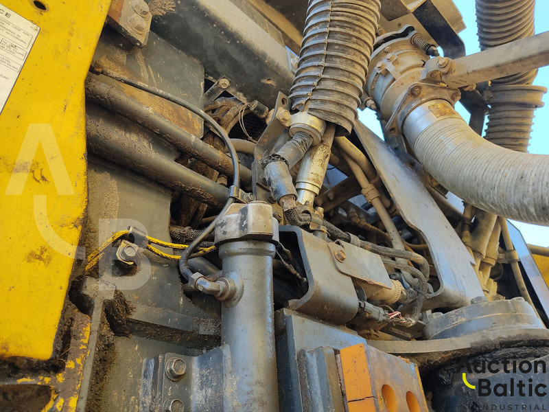 Articulated dumper Komatsu HM400: picture 11