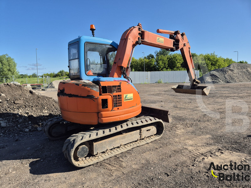 Komatsu PC50 - Mini excavator: picture 3 Komatsu PC50 - Mini excavator: picture 3